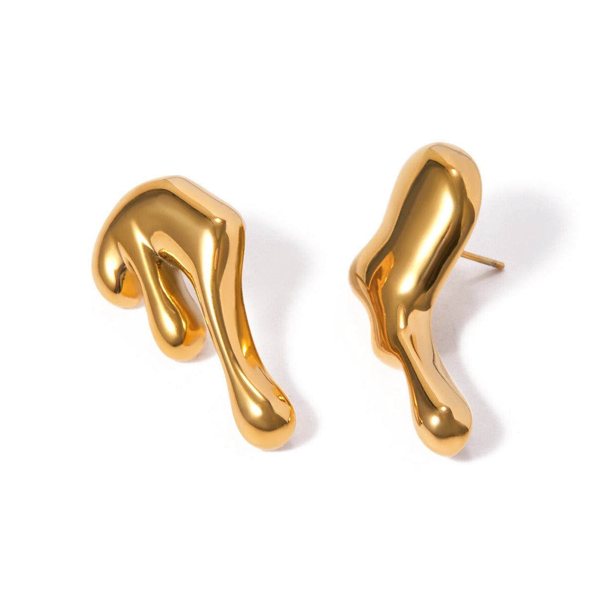 18K gold lava-shaped earrings with unique and simple design