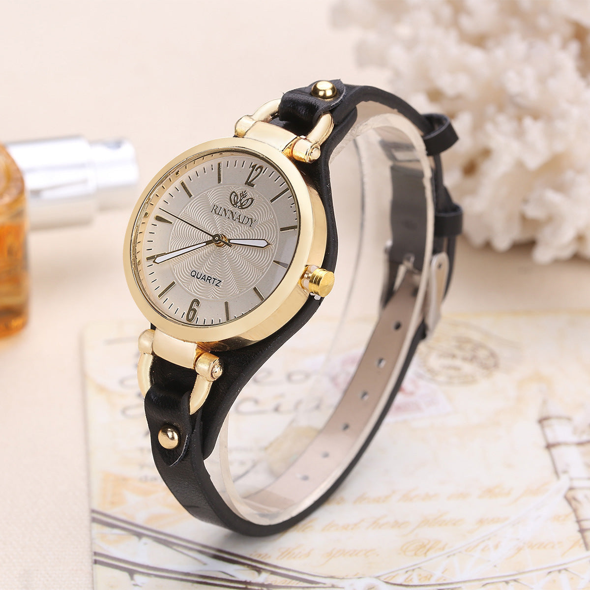 Quartz watch ladies leather strap solid color