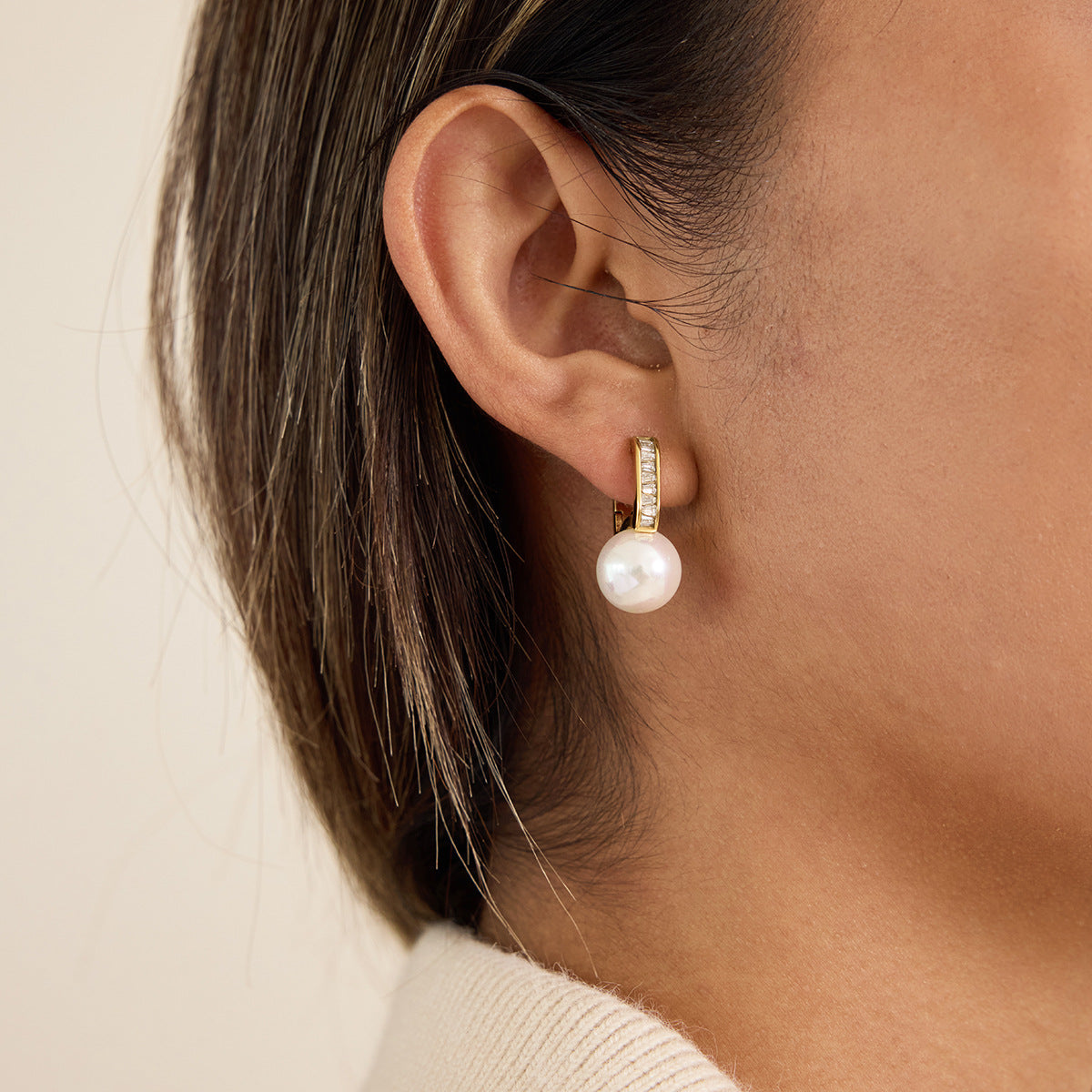 Resin Pearl Drop Earrings Collection
