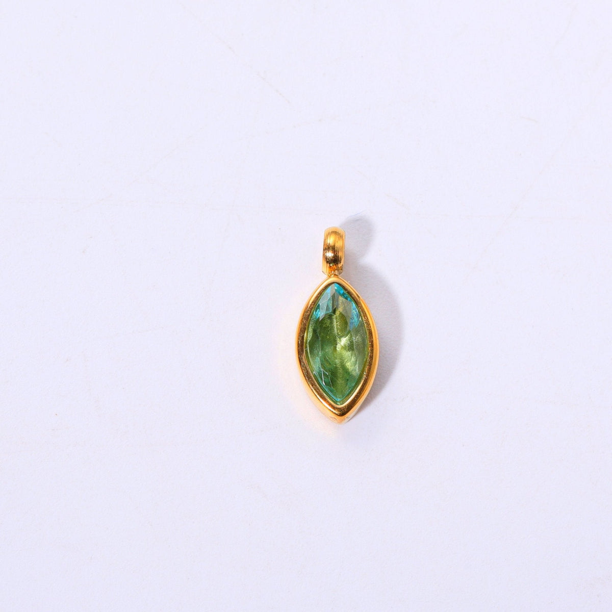18K gold letters with birthstone design exquisite dazzling necklace