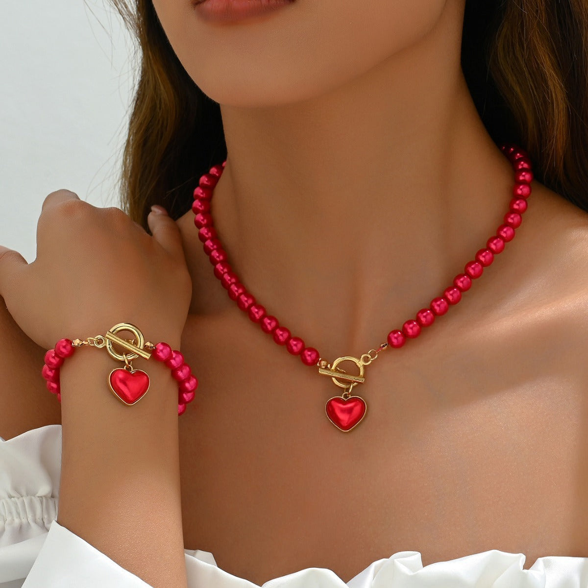 Simple European And American Style Women's Necklace Bracelet Suit Personality Love Pearl Niche Design Clavicle Chain All-match Bracelet