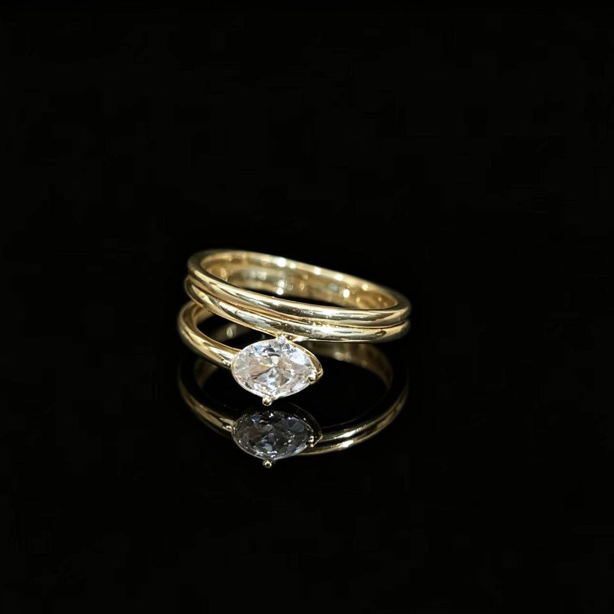 Simple, Versatile, Asymmetrical Zircon-studded Ring For Women