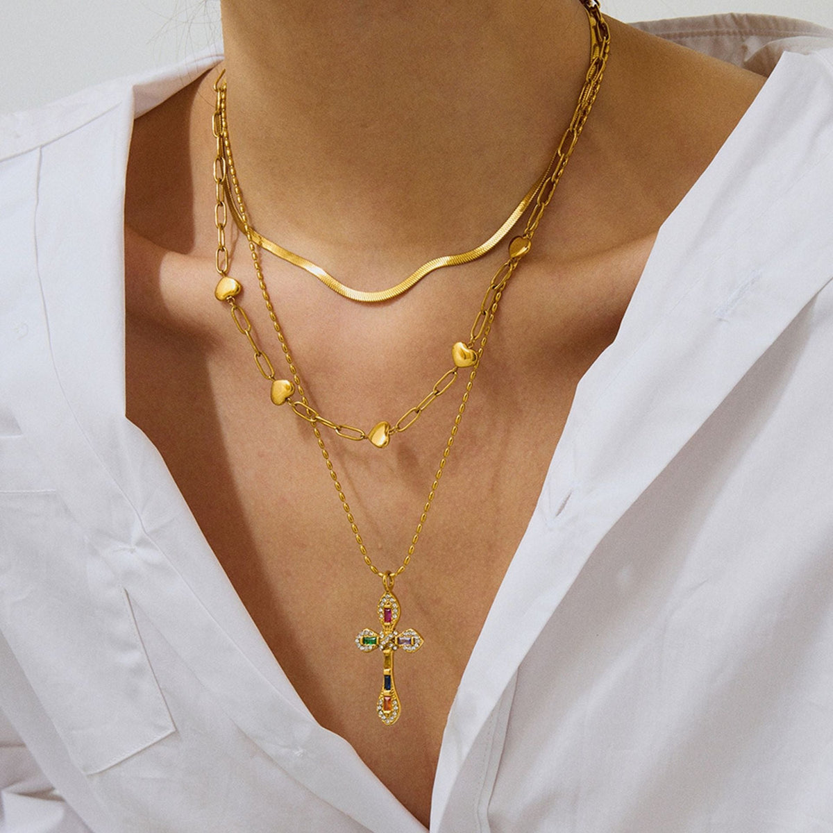 18K Gold Cross Inlaid Gemstone Design Classic Fashion Necklace