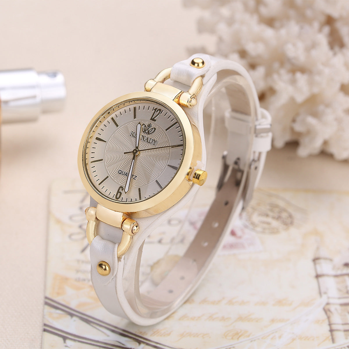 Quartz watch ladies leather strap solid color