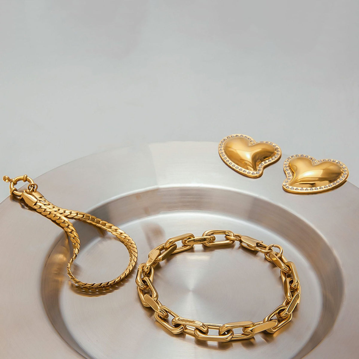 18K Gold Heart Shaped Earrings and Bracelet Set