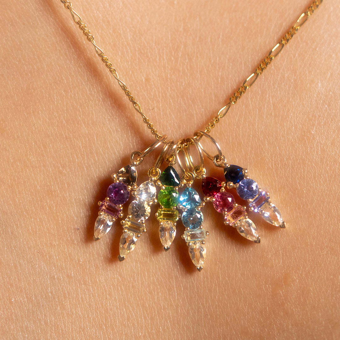 18K gold letters with birthstone design beautiful and dazzling necklace