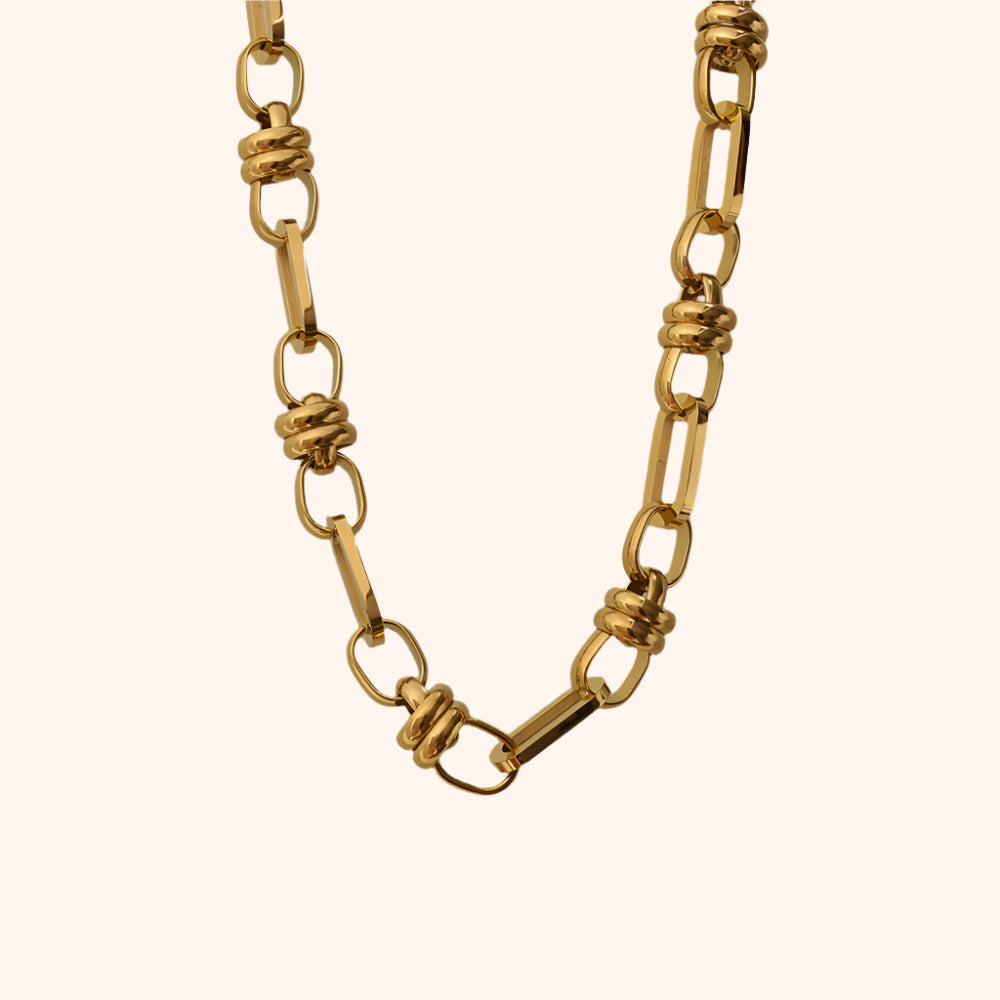 Majestic Chain Necklace