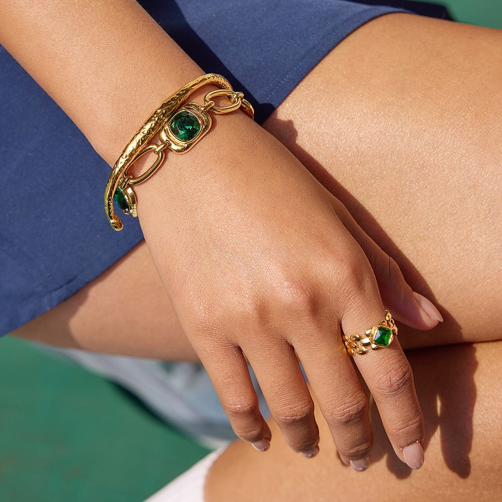 Green Glass Bracelet Collection