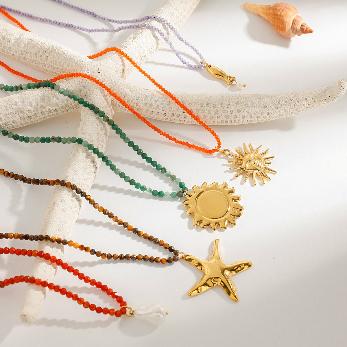 18K Gold Sun/Ocean Style Design Light Luxury Noble Necklace
