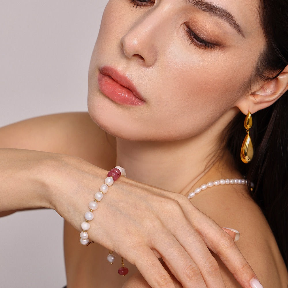 18K gold pearl with OT buckle design exquisite fashion bracelet