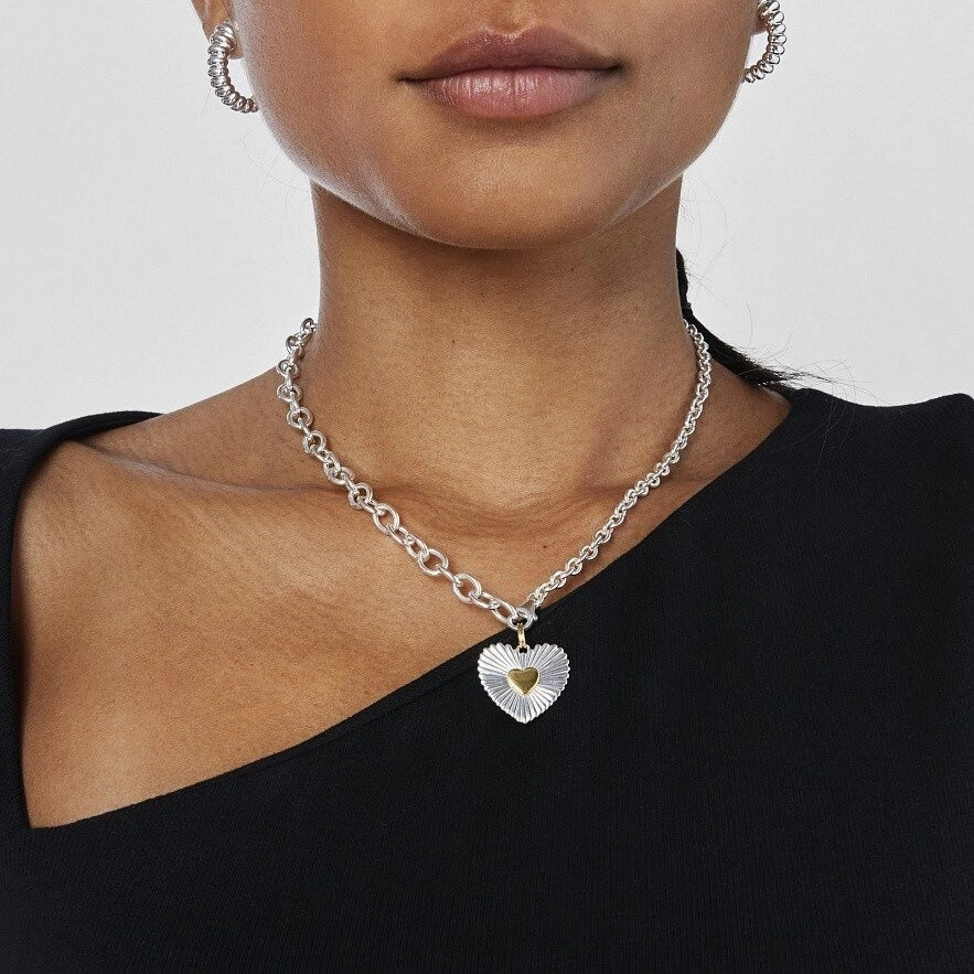 Heart with texture design exquisite fashion necklace