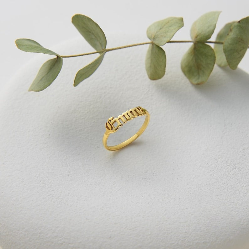 Customized Smooth Name Engraving Ring