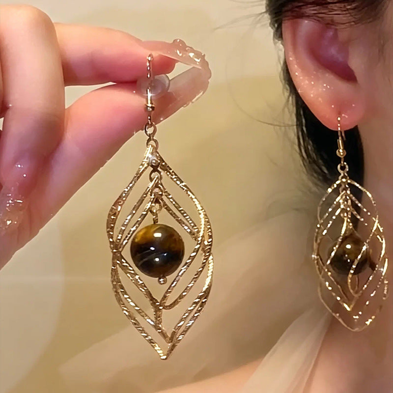 French Vintage Style Resin Round Tassel Hook Earrings For Women, Niche High Sense Elegant Light Luxury Delicate Versatile Ear Jewelry