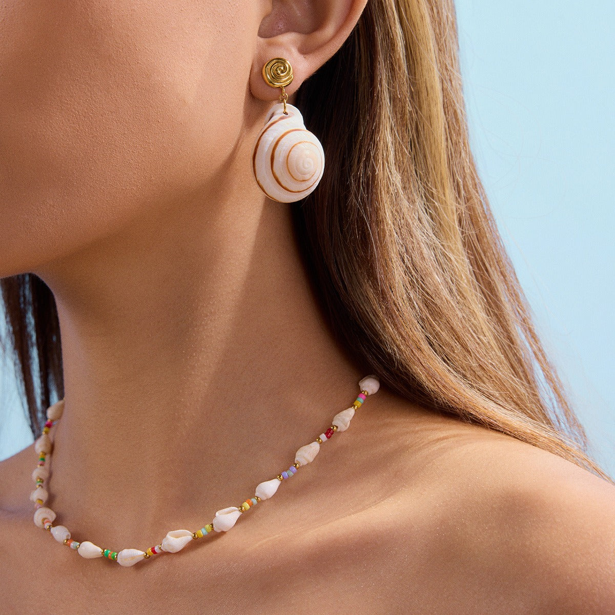 18K Gold Conch Shape Earrings, Necklace and Ring Set