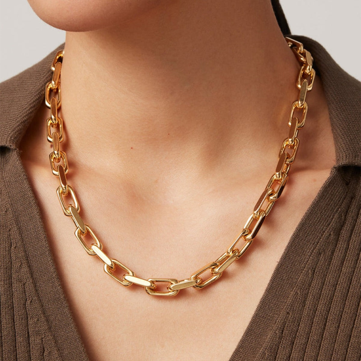 18K gold thick chain design simple and elegant necklace