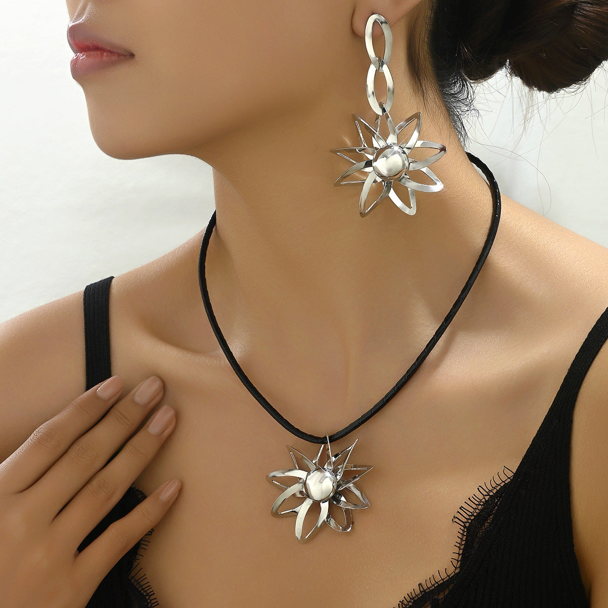 All-match Hip-hop Style Ladies Long Necklace Earrings Suit Personality Sunflower Design Ring Niche Jewelry Wholesale