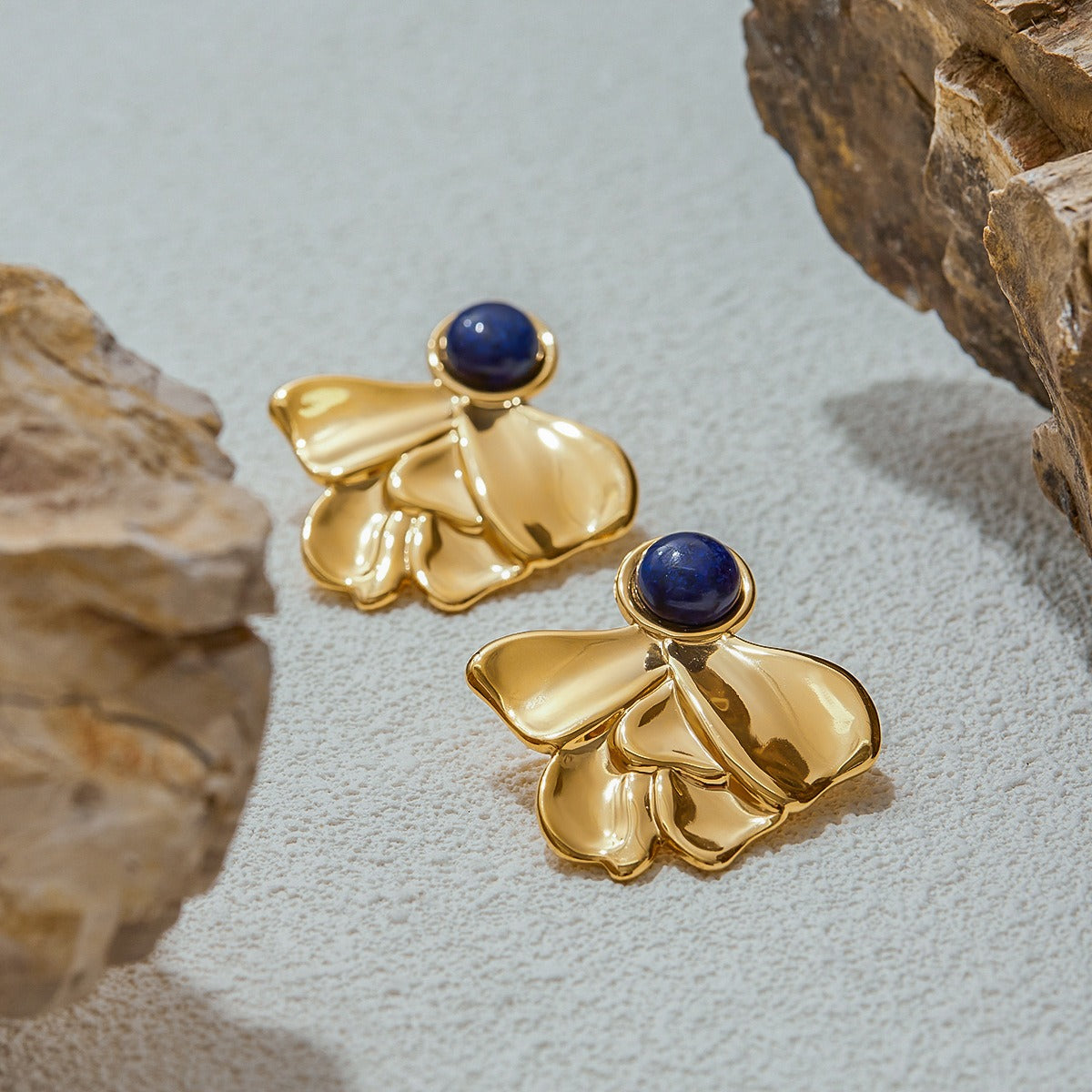18K gold butterfly-shaped inlaid gemstone design trendy and personalized earrings