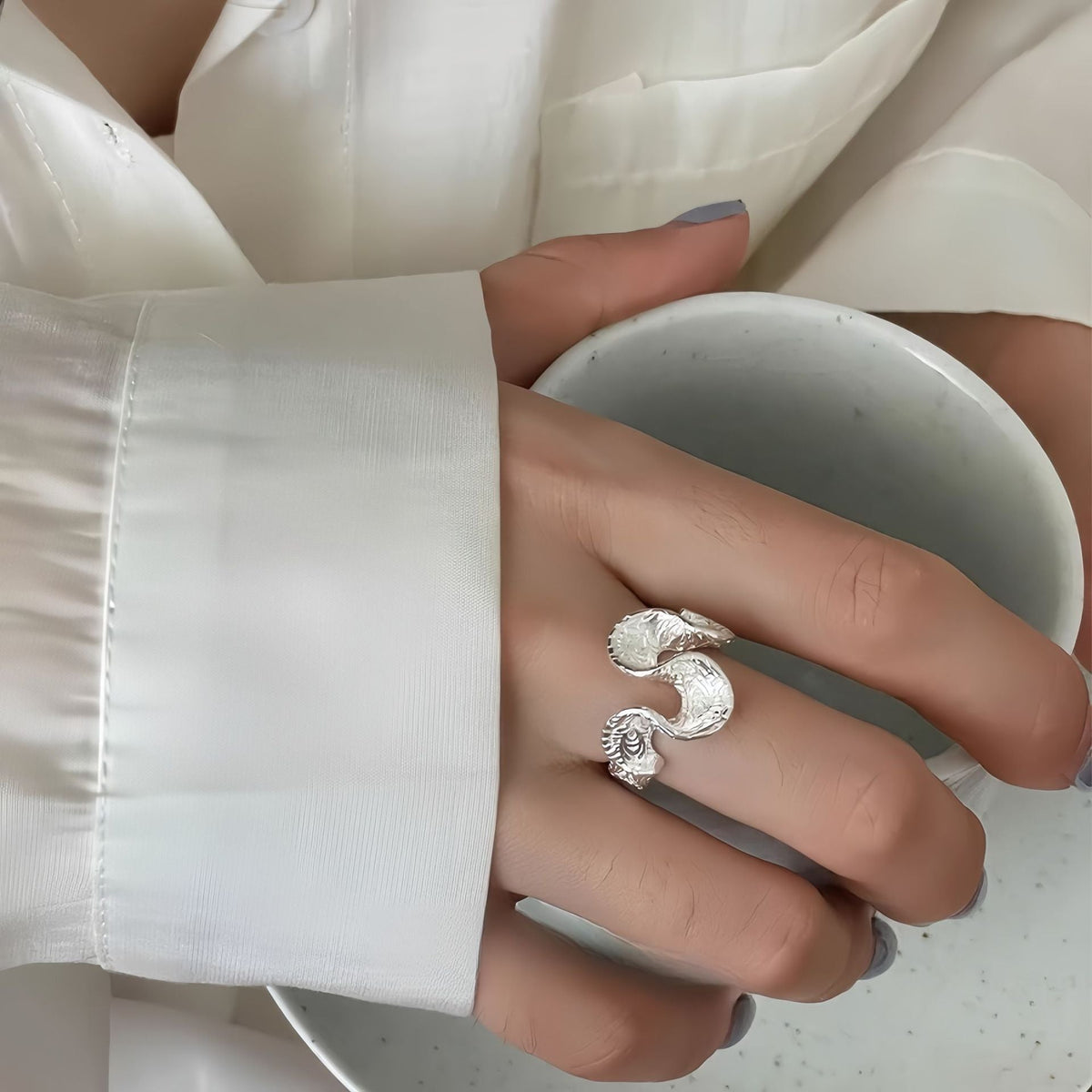 Light Luxury Heavy Craft Stackable 925 Sterling Silver Plain Band Zircon Ring For Ladies, Niche Tarnish Resistant Finger Ring Wholesale