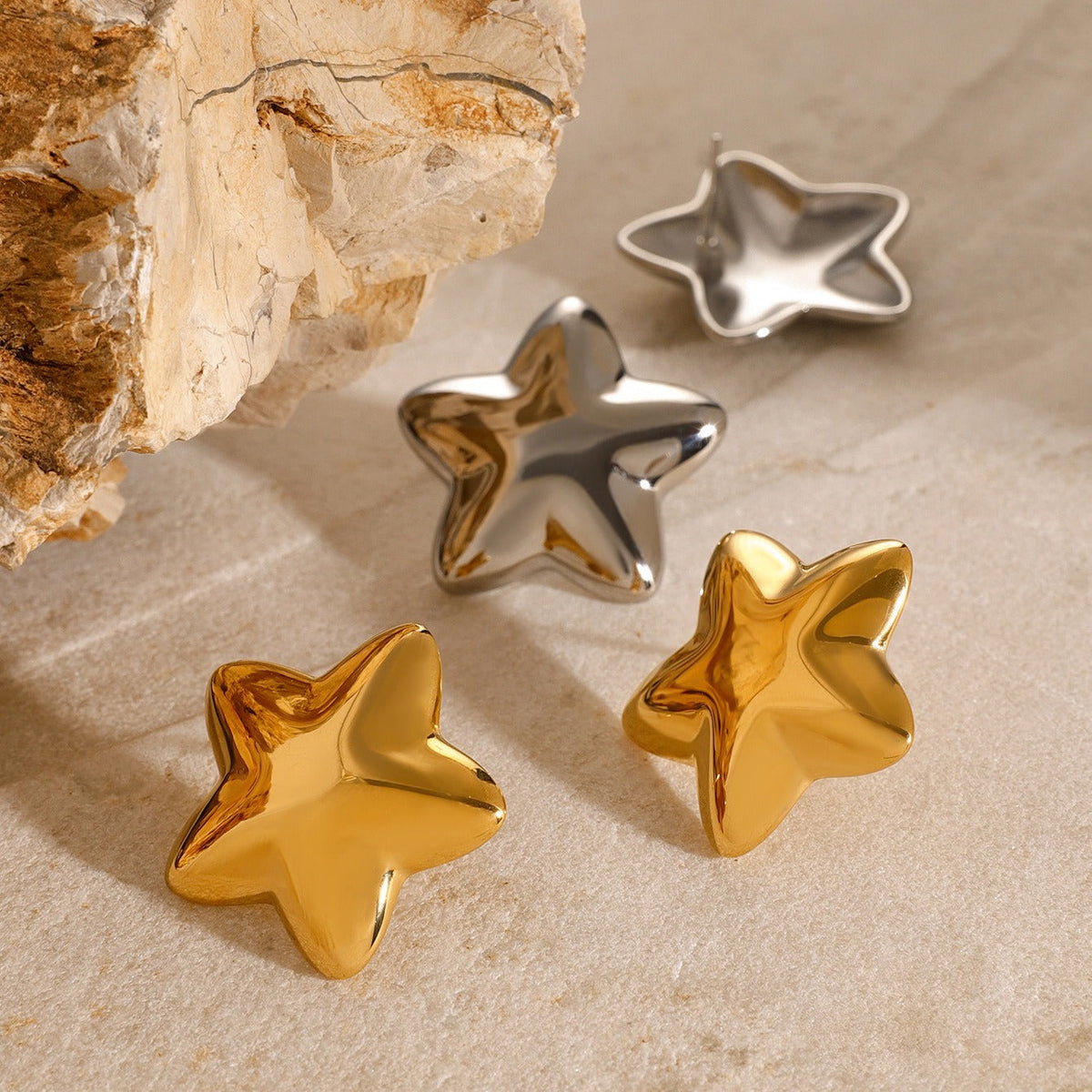 18K gold novel personality chubby five-pointed star design simple style earrings