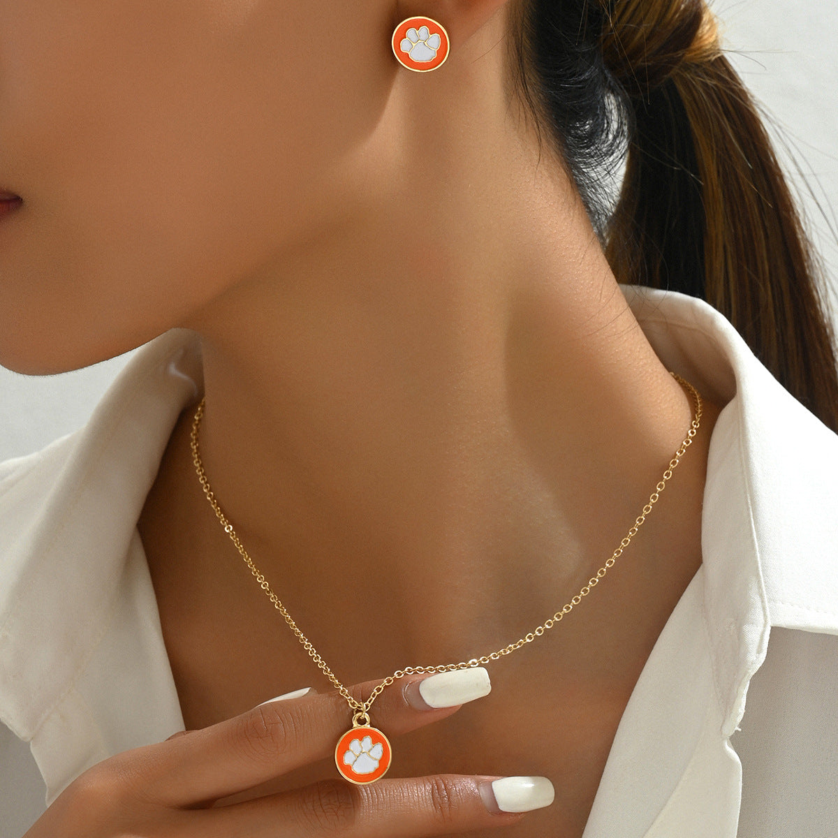 2024 New Fashion OL Necklace Earrings Suit Women's Personality Dog Paw Print Oil Drop All-match Design Clavicle Chain