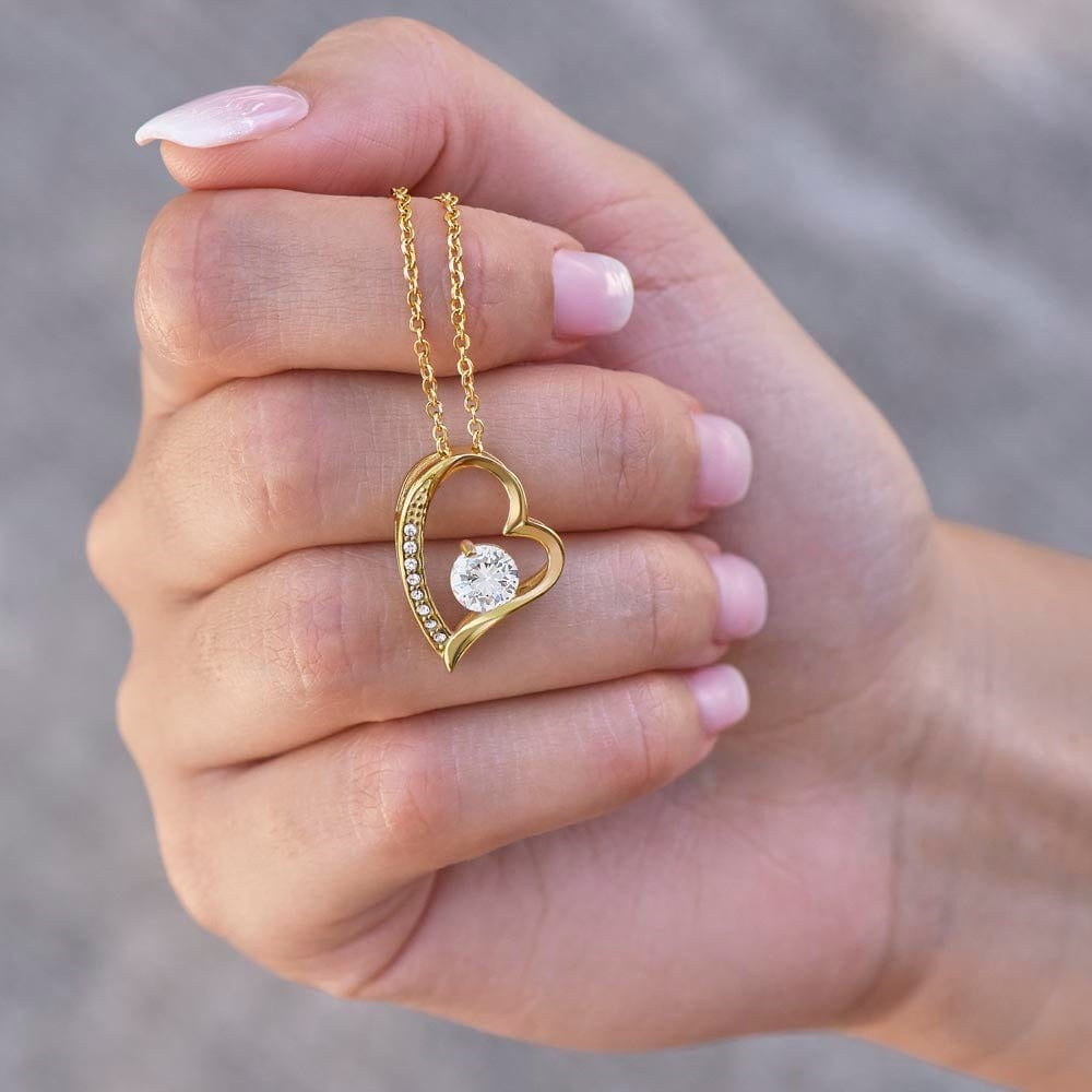 18K gold hollow heart inlaid gemstone design light luxury noble necklace
