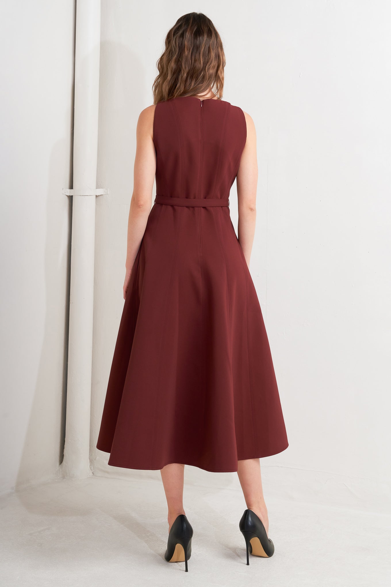 LIVING THE DREAM WINE WOVEN MIDI DRESS
