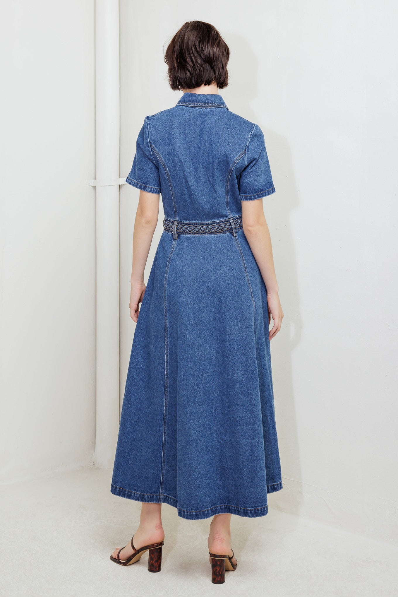 HIDDEN SMILE DENIM MIDI RESS
