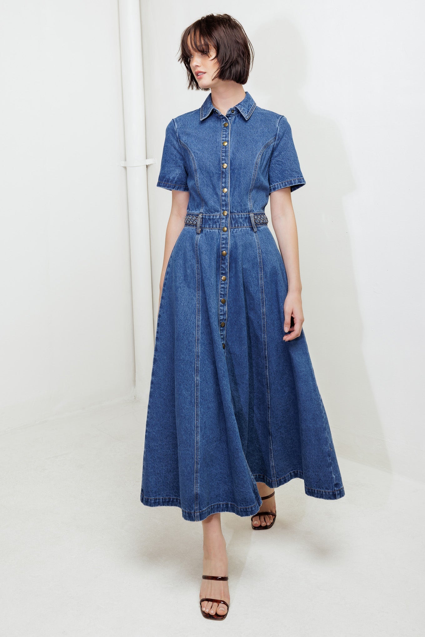 HIDDEN SMILE DENIM MIDI RESS