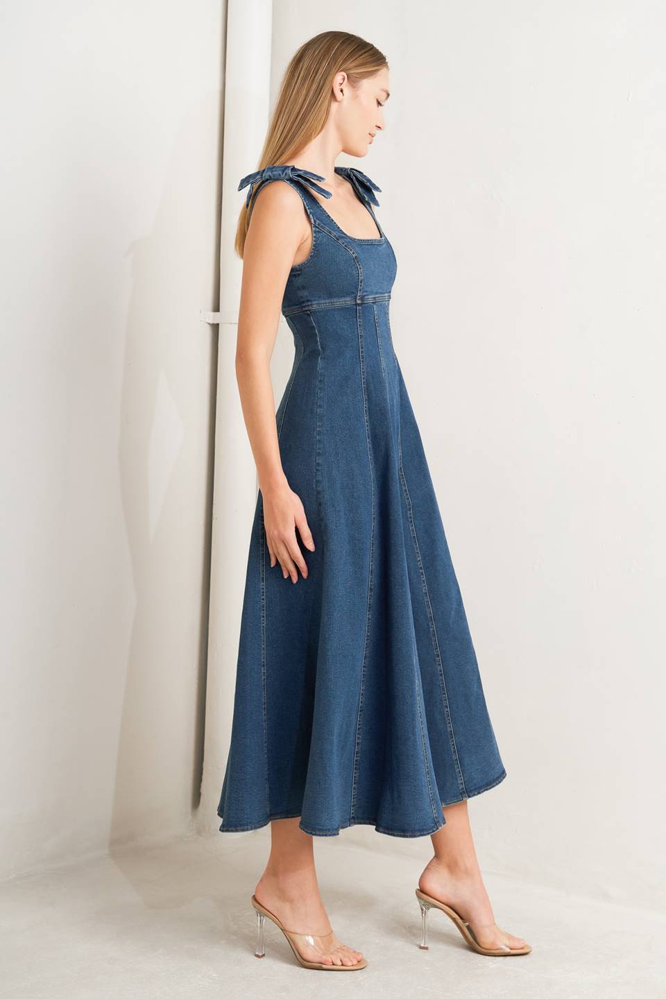 JUST MY TYPE DENIM MIDI DRESS