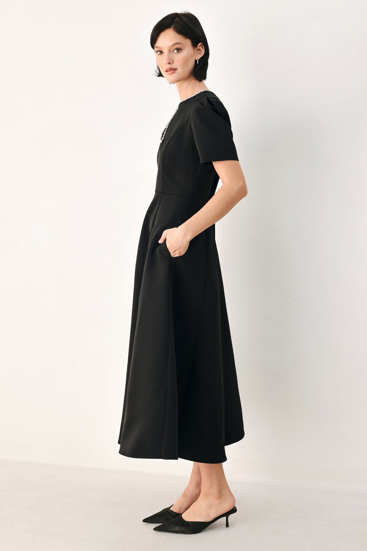 AFTER DARK ELEGANCE JEWELED MIDI DRESS