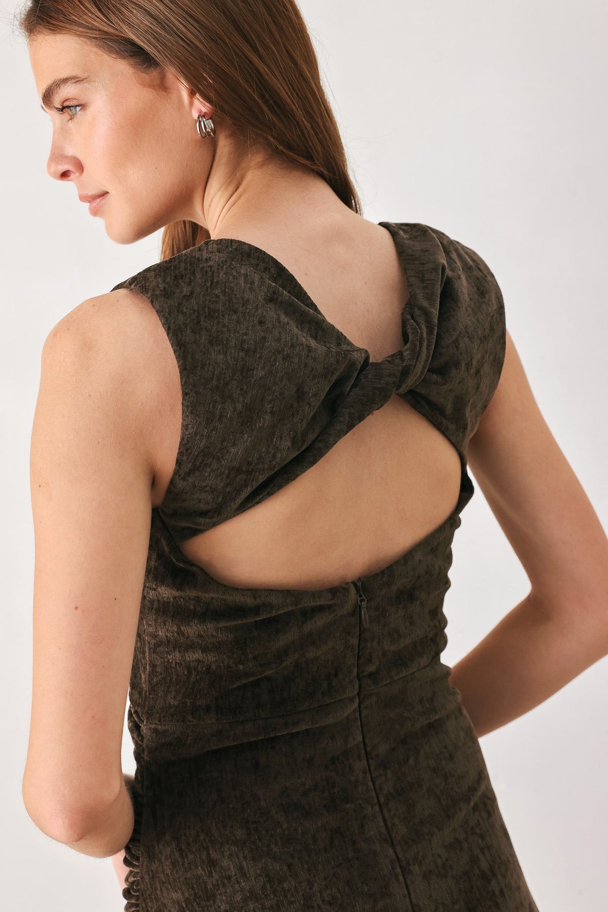 COCOA TWIST BROWN CHENILLE OPEN-BACK MIDI DRESS