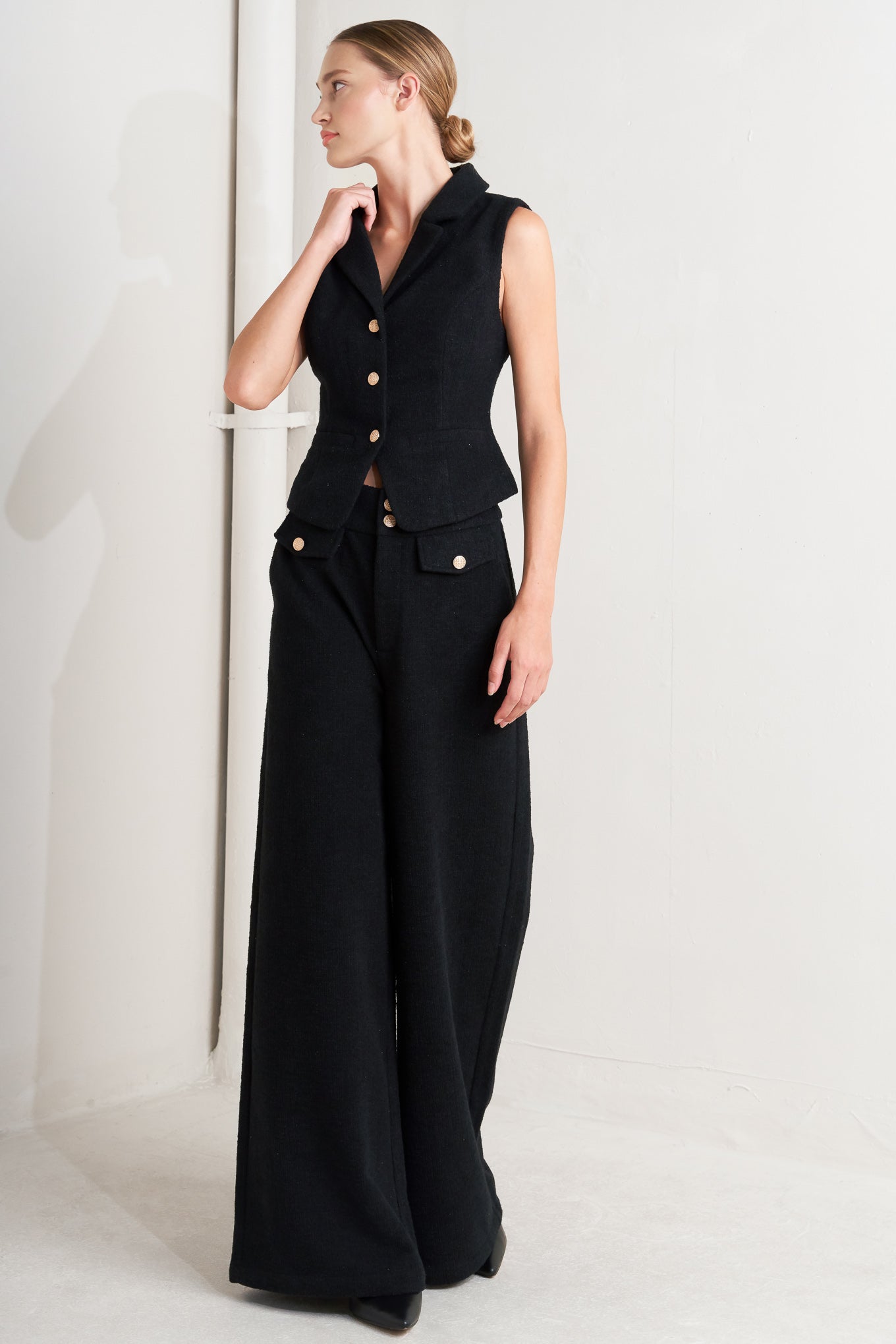 PRESTIGE VOLUME BLACK WOVEN VEST