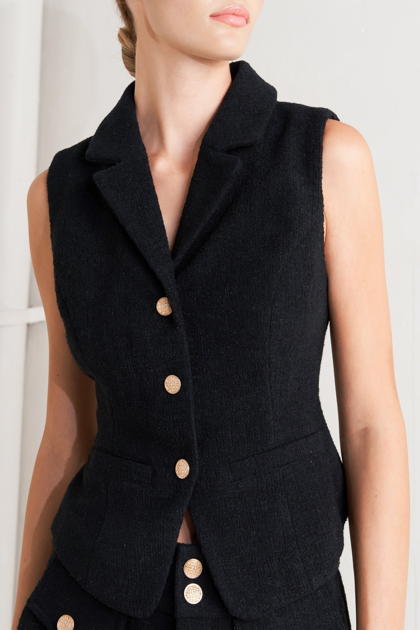 PRESTIGE VOLUME BLACK WOVEN VEST