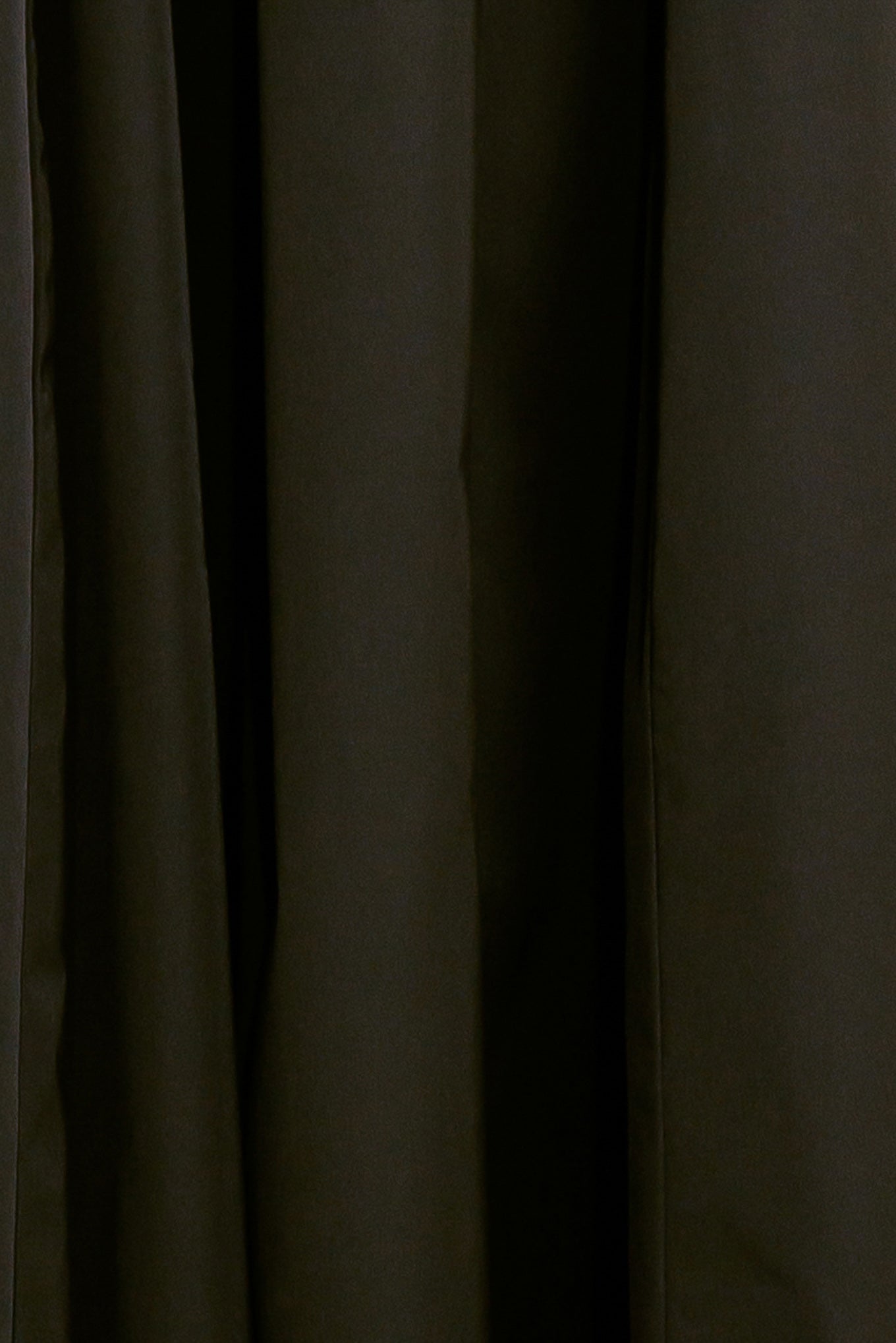 GOLDEN STILL BLACK WOVEN FULL MIDI SKIRT