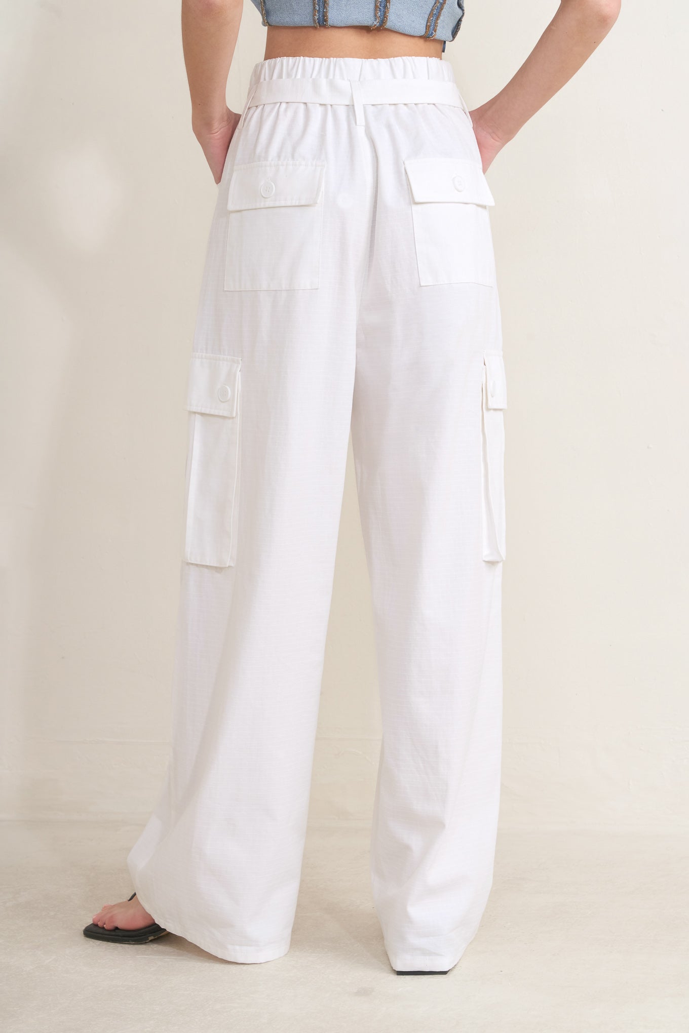 WHITE DRIFT WOVEN CARGO PANTS