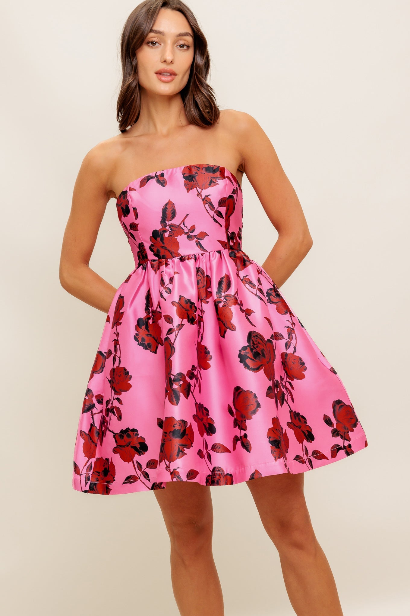 STRAPLESS SEDUCTION WOVEN MINI DRESS