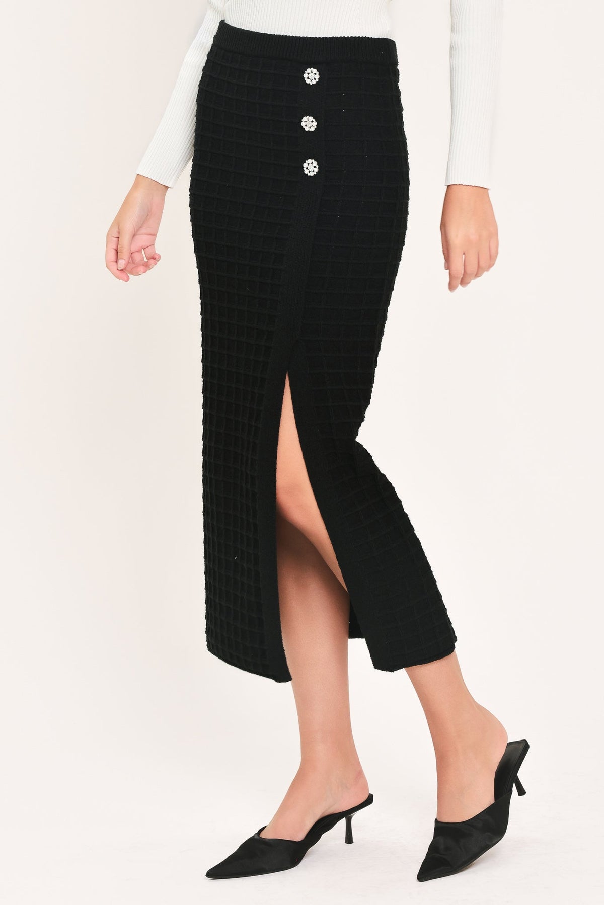 POLISHED MOMENT BLACK BUTTON-SLIT SWEATER MIDI SKIRT