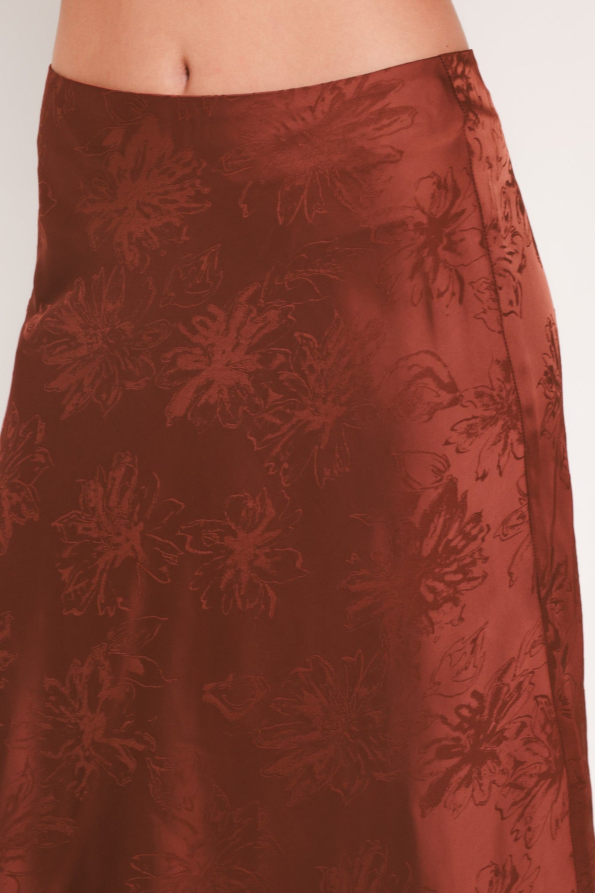 BURGUNDY DYNASTY JACQUARD SATIN MIDI SKIRT