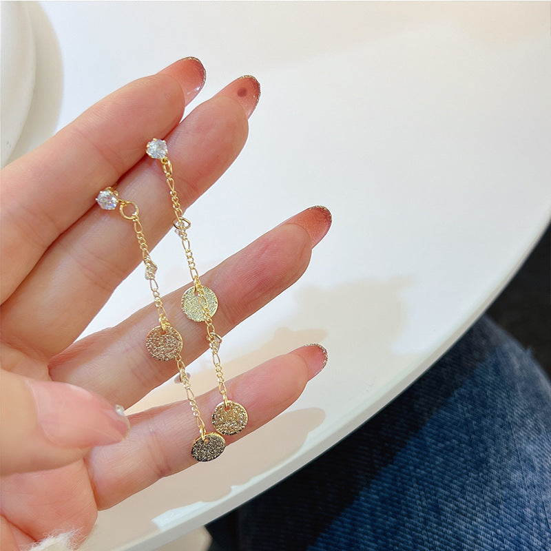 925 Silver Needle Internet Celebrity Same Style Gold Earrings Women's Light Luxury High-end Elegant All-match Earrings Retro New Earrings