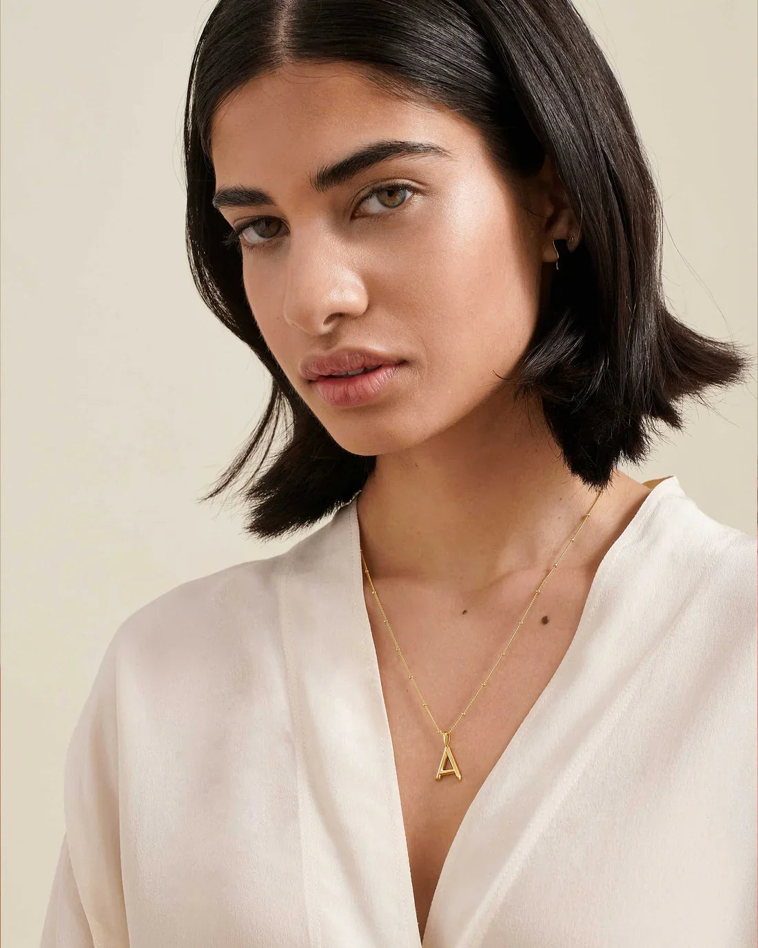 18K gold letters with birthstone design beautiful and dazzling necklace