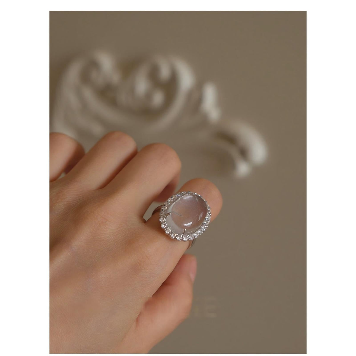 New Niche Design Oval Cabochon White Crystal Ring For Women, Micro Pave Cubic Zirconia, Light Luxury Versatile Commute Open Finger Ring