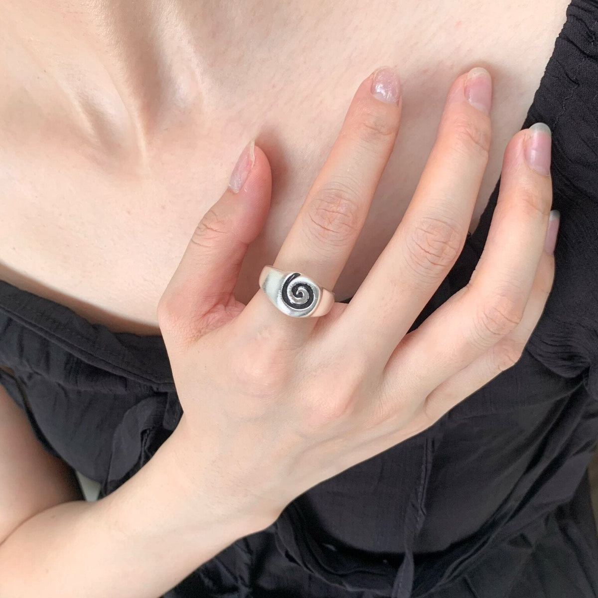 Snail Spiral Line Open Ring For Women, Minimalist Fashion Unique Temperament, Xiaohongshu Viral INS Style Index Finger Band Jewelry