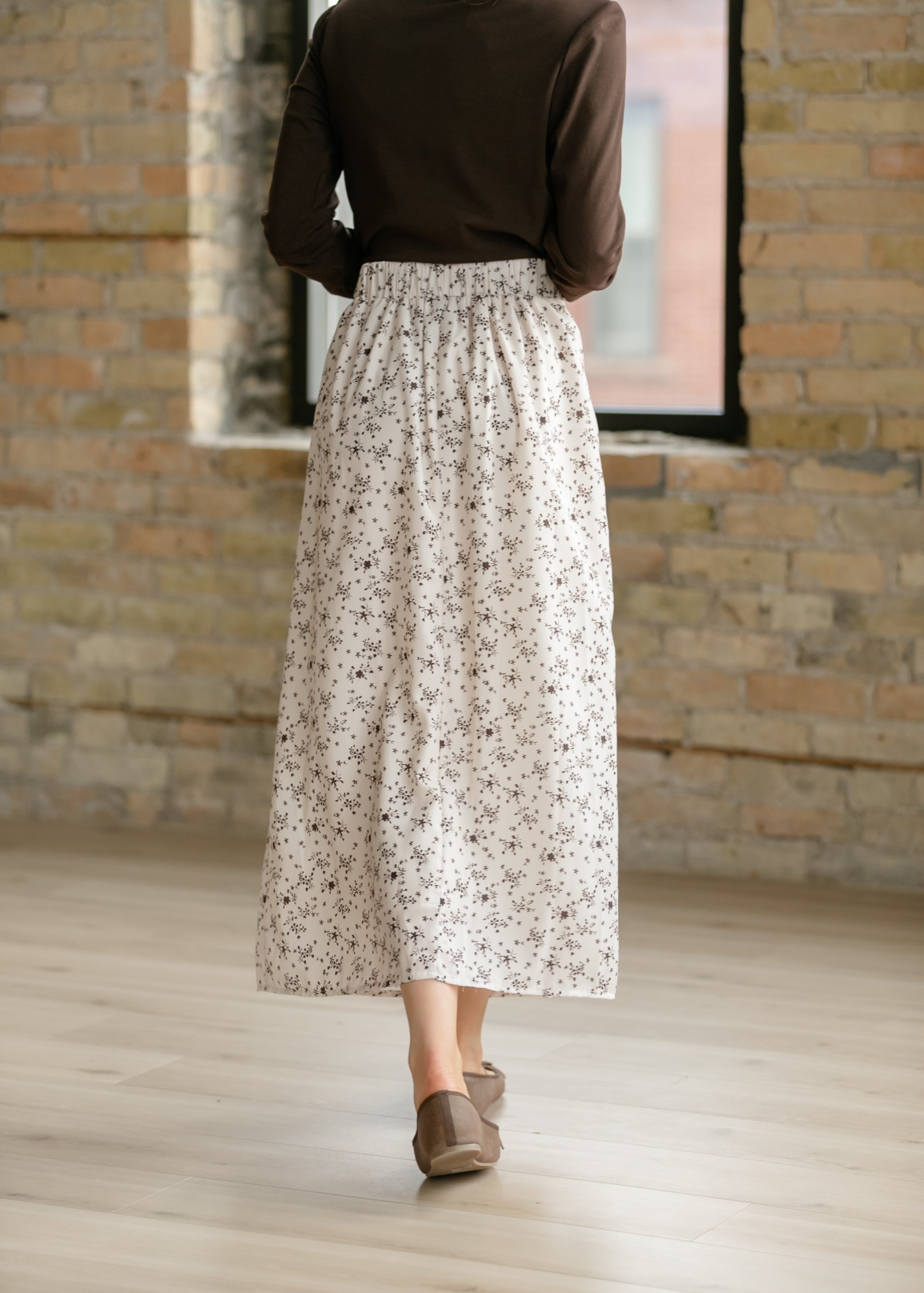 Braylyn Brown Floral Midi Skirt