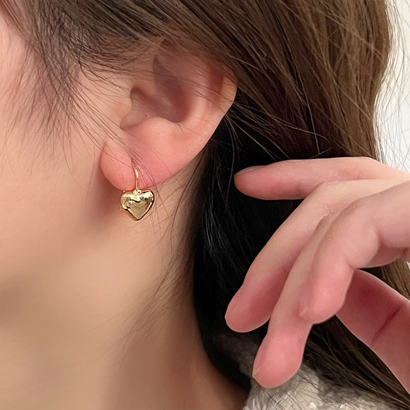 925 Silver Needle Internet Celebrity Same Style Gold Earrings Women's Light Luxury High-end Elegant All-match Earrings Retro New Earrings