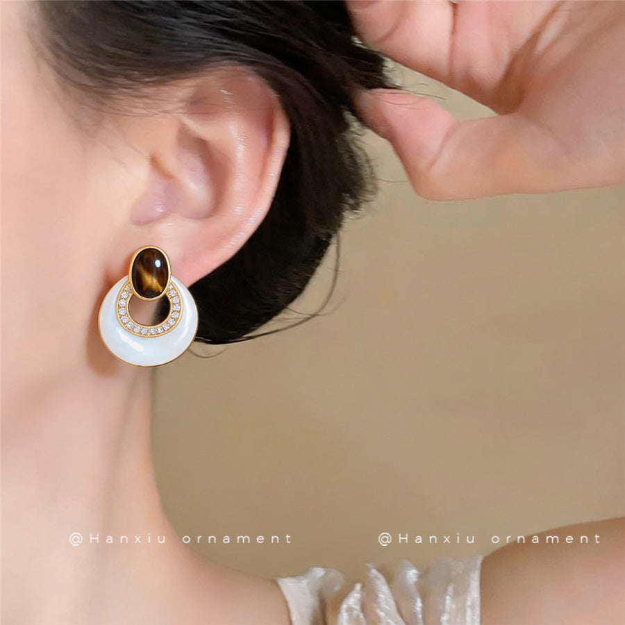 French Luxury U-Shaped Faux Tiger Eye Stone Stud Earrings For Women, Niche Elegant Daily Commute Versatile High Grade Ear Jewelry