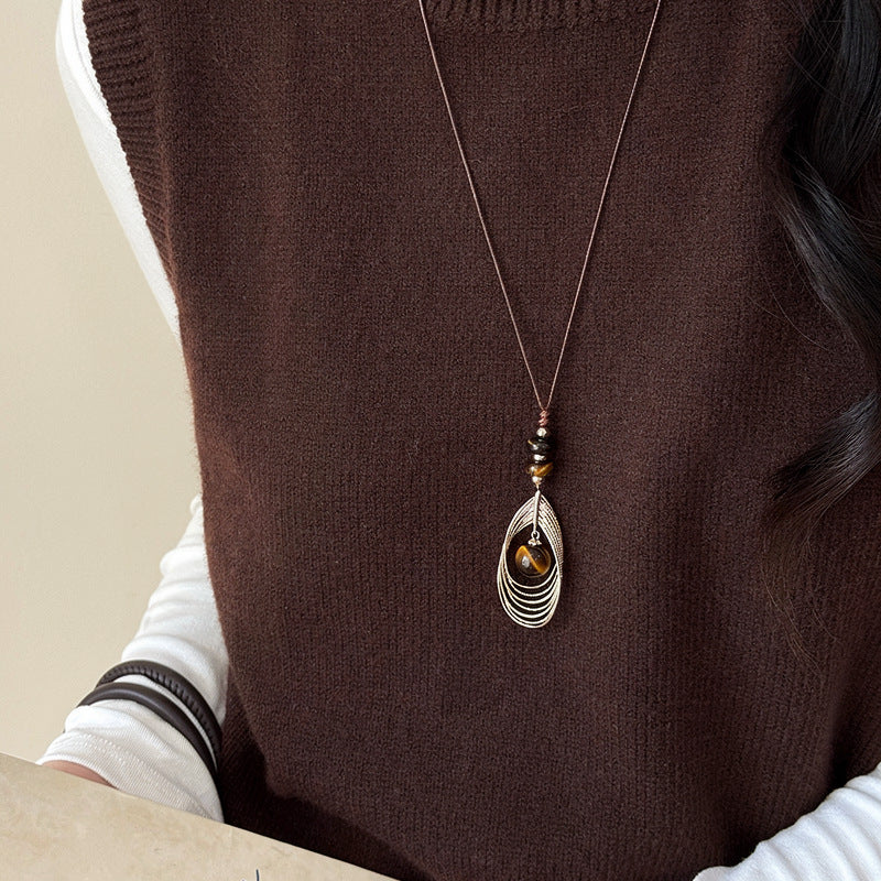Maillard Vintage Tiger's Eye Stone Leaf Pendant Necklace For Women, Niche High Sense Elegant Delicate Versatile Sweater Chain Neck Jewelry