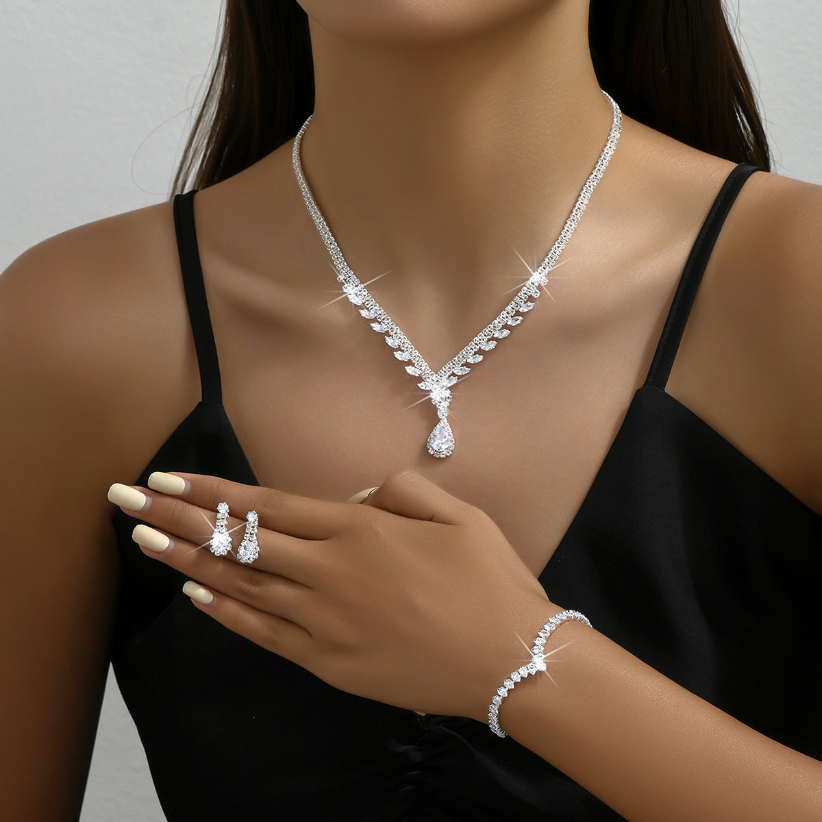 European And American New Style Water Drop Earrings, Necklace, Bracelet Three-Piece Set, Fashionable And Super Shiny, High-End Crystal Zircon Bridal Jewelry