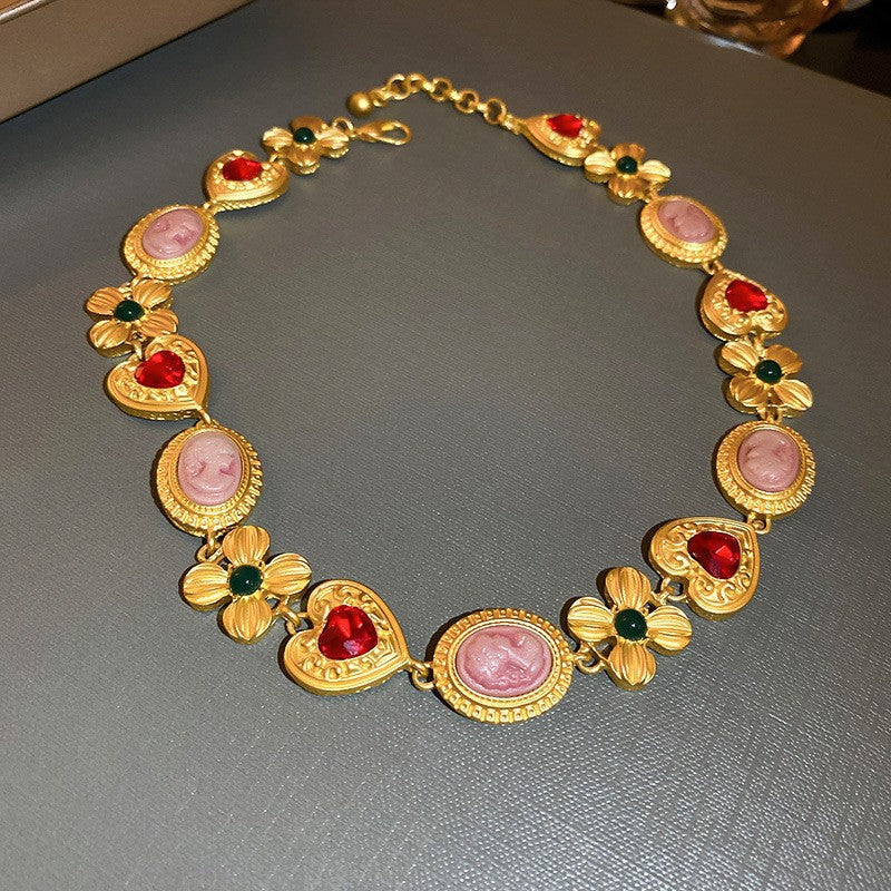 Second-Hand Vintage Jewelry With Diamond-Encrusted Flowers And Heart Necklaces, Retro Elegant Clavicle Chains, Light Luxury And High-End Necklaces