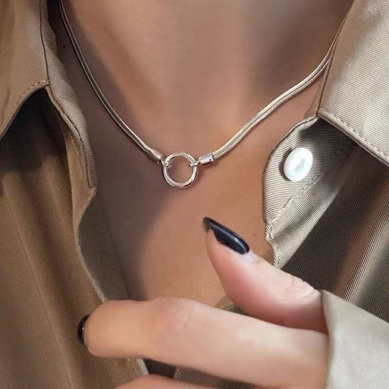 S925 Sterling Silver Pearl Necklace For Women, Niche Design, Light Luxury, Stylish And Versatile, High-End Clavicle Chain Accessory, Trendy