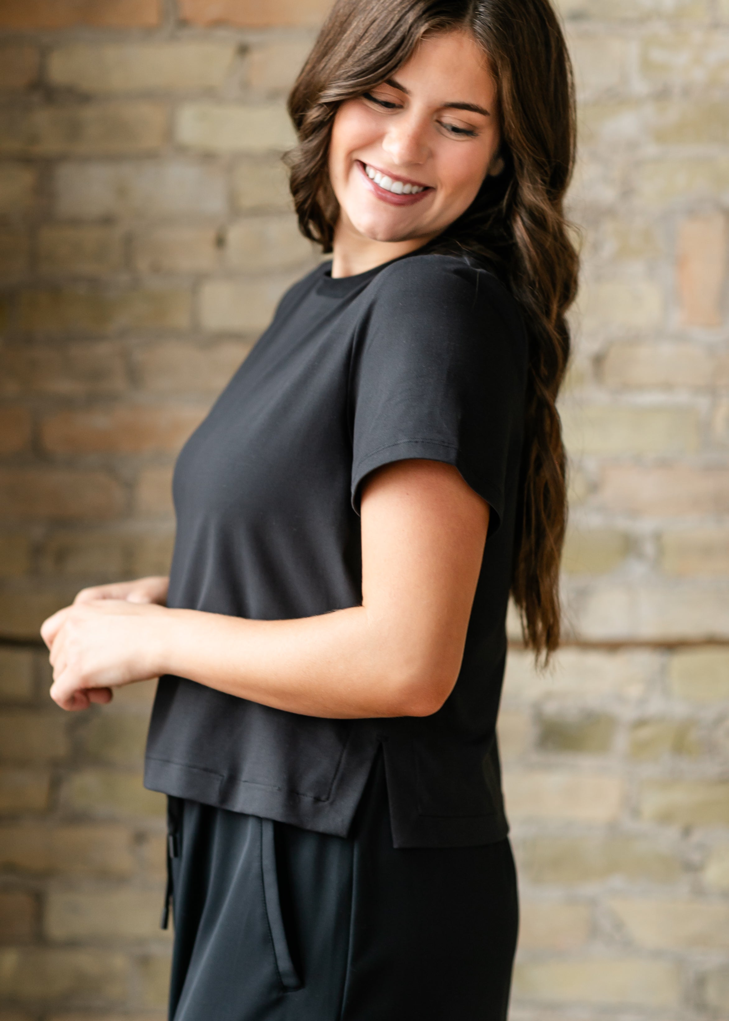 Kia Black Athletic Short Sleeve T-shirt